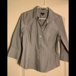 5/$25🌸  Women’s Gray Talbots Shirt